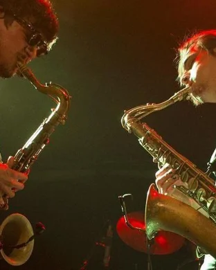 Live concert by The Fighting Jamesons