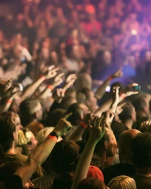 Sabaton, Pop Evil & Wings of Steel