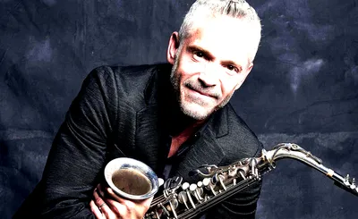 Dave Koz