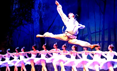 Grand Kyiv Ballet
