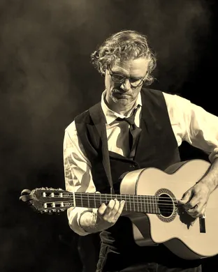 Jesse Cook Norfolk