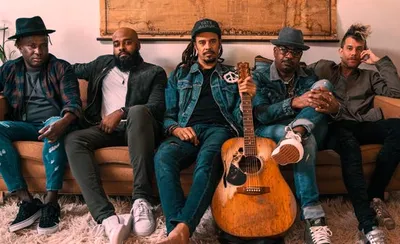 Michael Franti & Spearhead