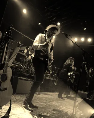 Tell Me Lies - Tribute To Fleetwood Mac